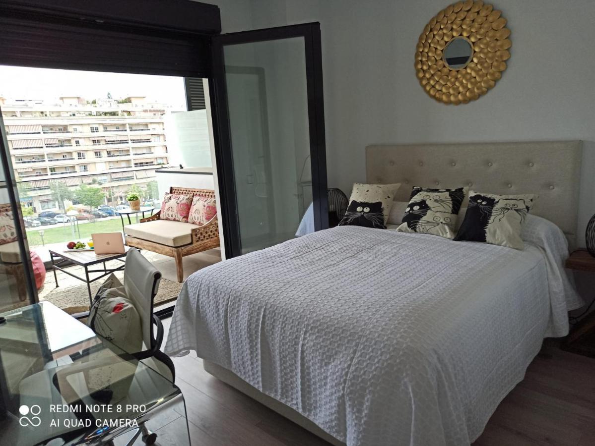 Teatinos Suite Málaga Kültér fotó